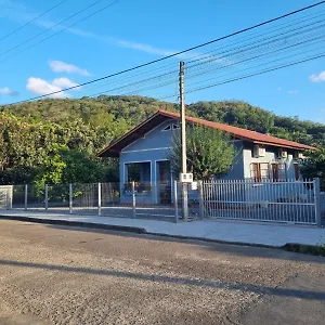  Casa de Férias Casa Centenaria No Centro De